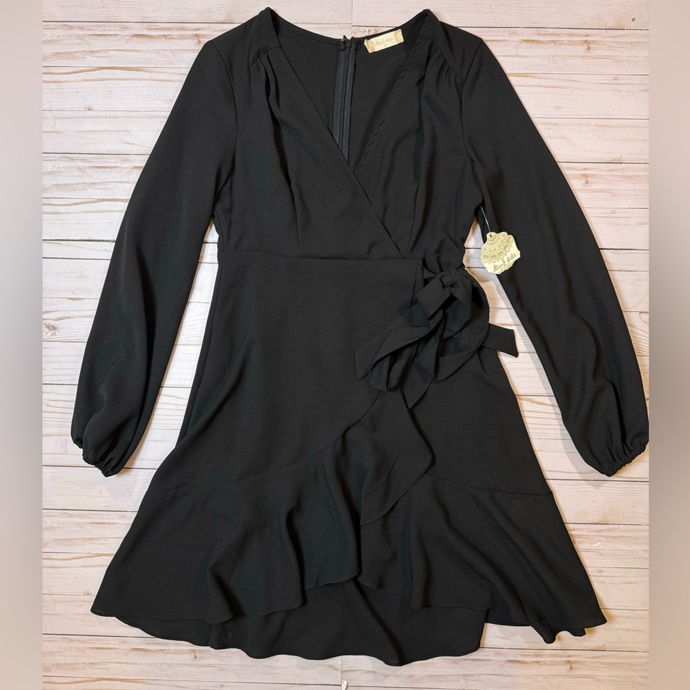 COPY - NWT Altar’d State Long Sleeve Black Dress Size Medium V-neck Ruffled Wit…
